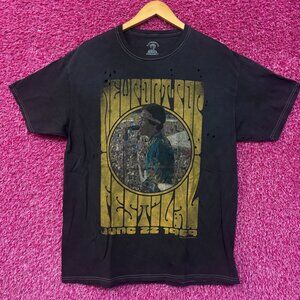Jimi Hendrix 1969 Newport Pop Festival Distressed Rock Tee M